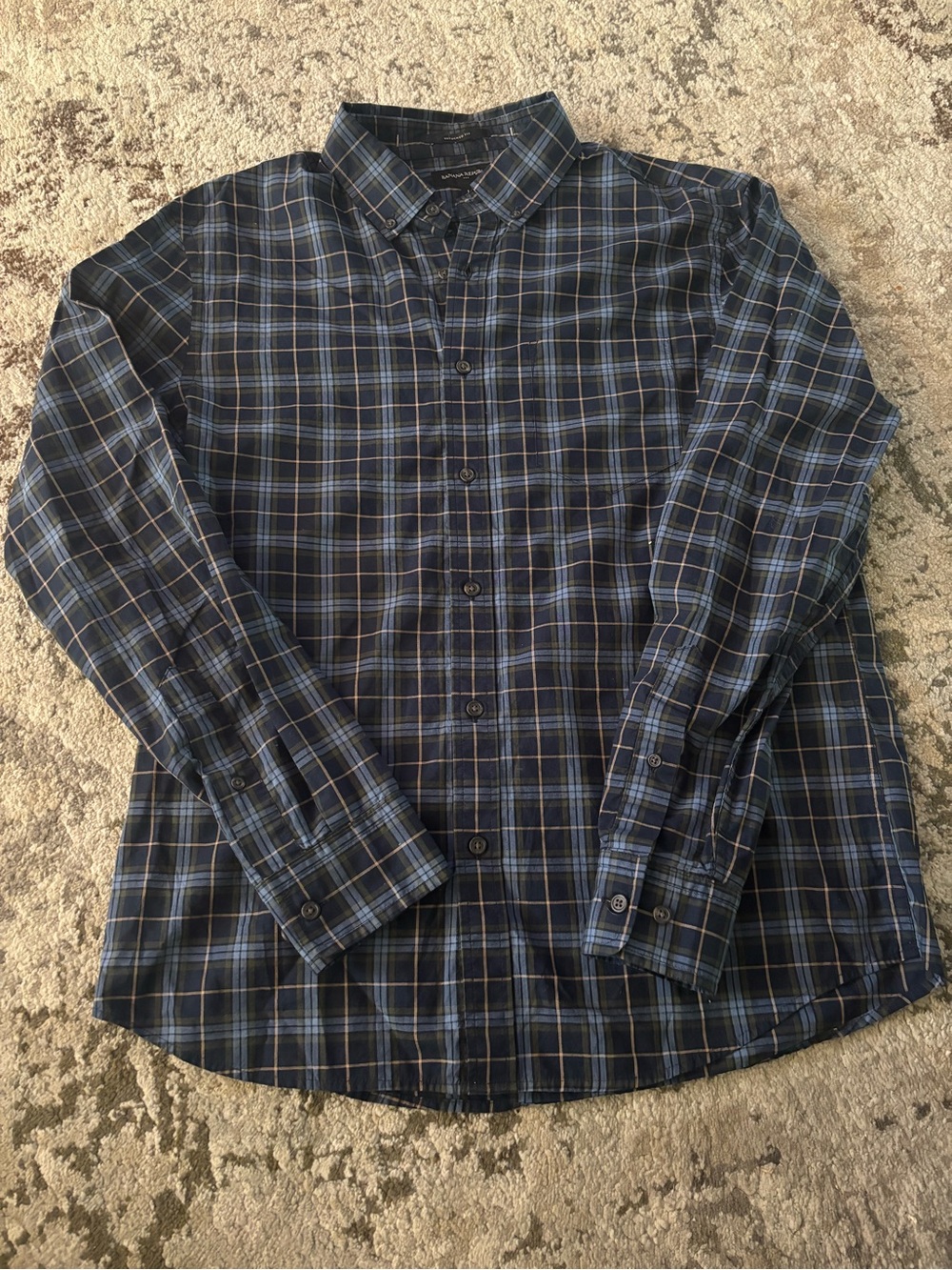 Banana Republic Men's Plaid Button-Down Shirt